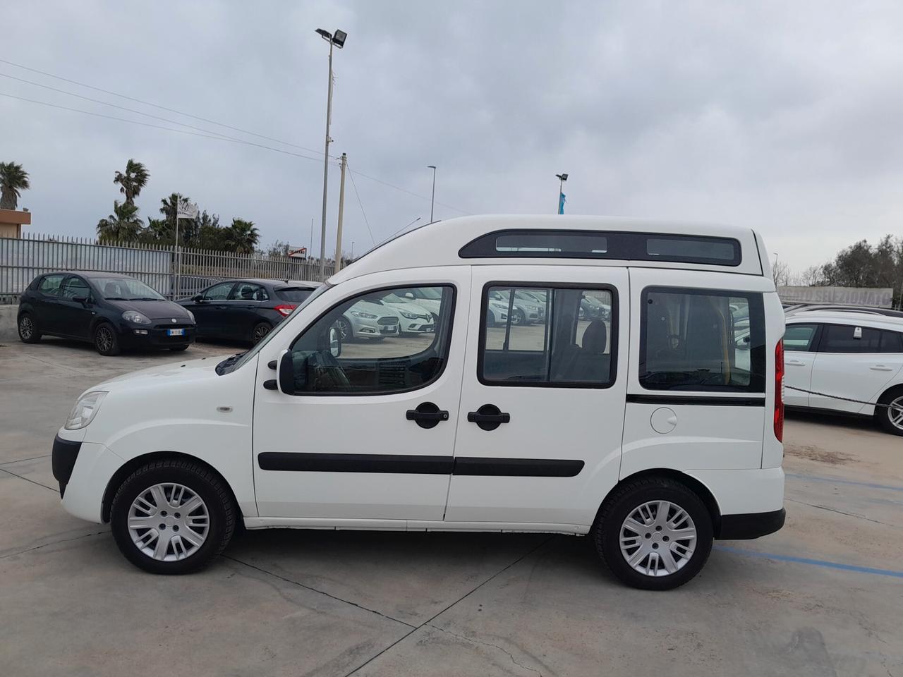 FIAT DOBLO' TRASPORTO DISABILI 1.9 JTD 120CV