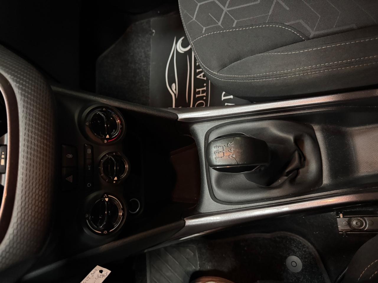 Peugeot 2008 1.4 HDi 68CV Active