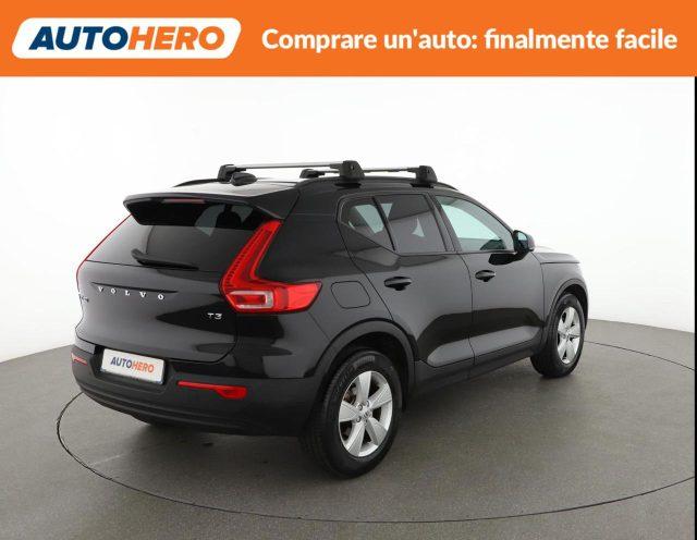 VOLVO XC40 T3 Geartronic Momentum Core