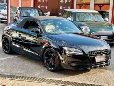 TT Roadster 2.0 TFSI-TOTAL BLACK-SCARICO