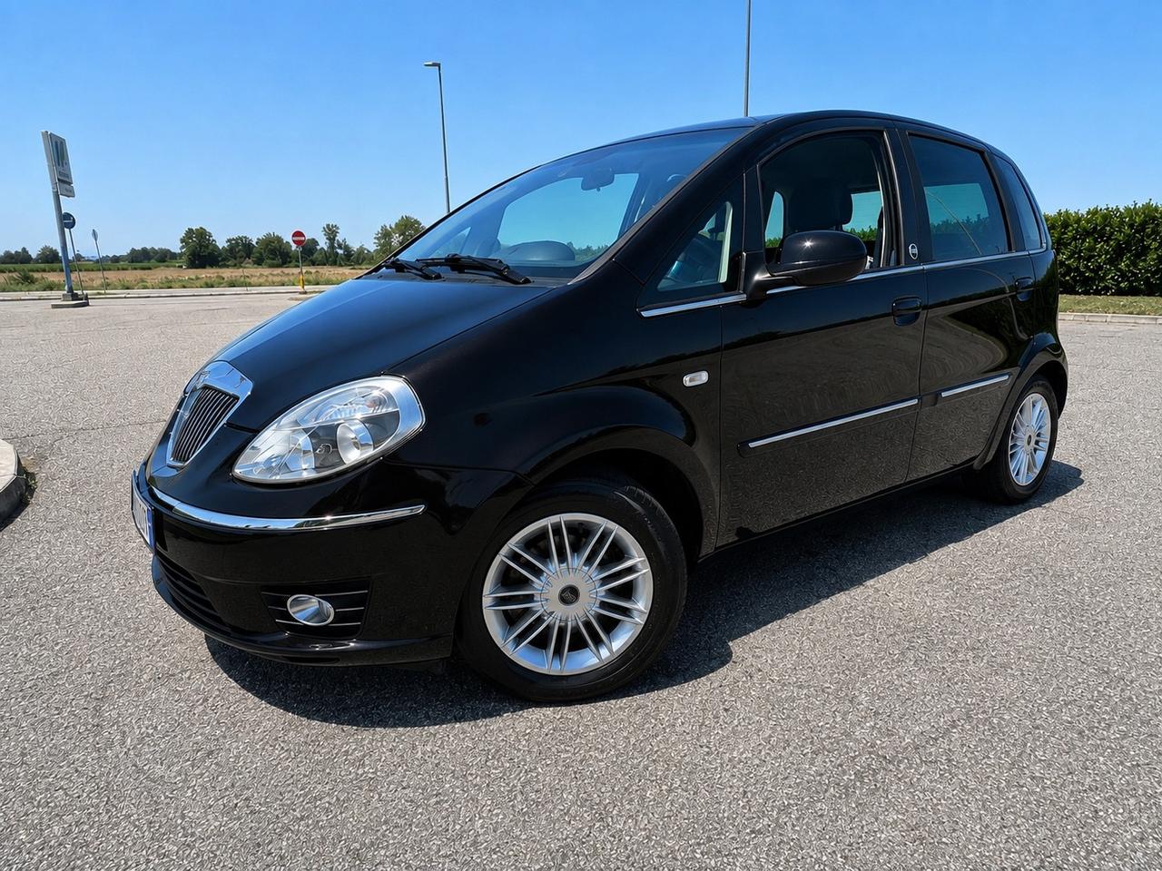 Lancia MUSA 1.4 8V Ecochic (GPL) Diva