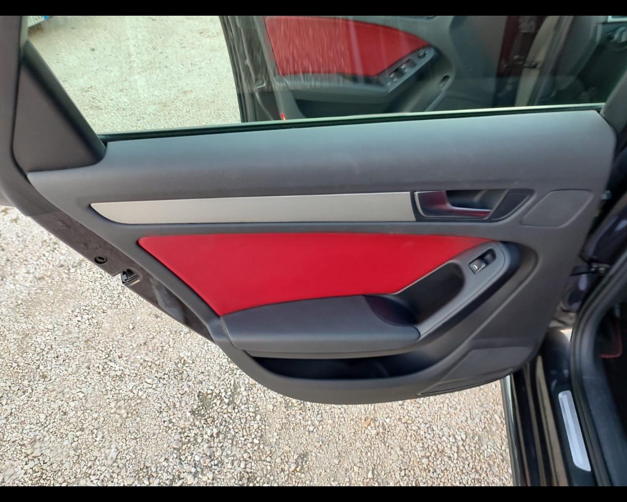 AUDI A4 3ª serie - A4 2.0 16V TDI Avant multitronic