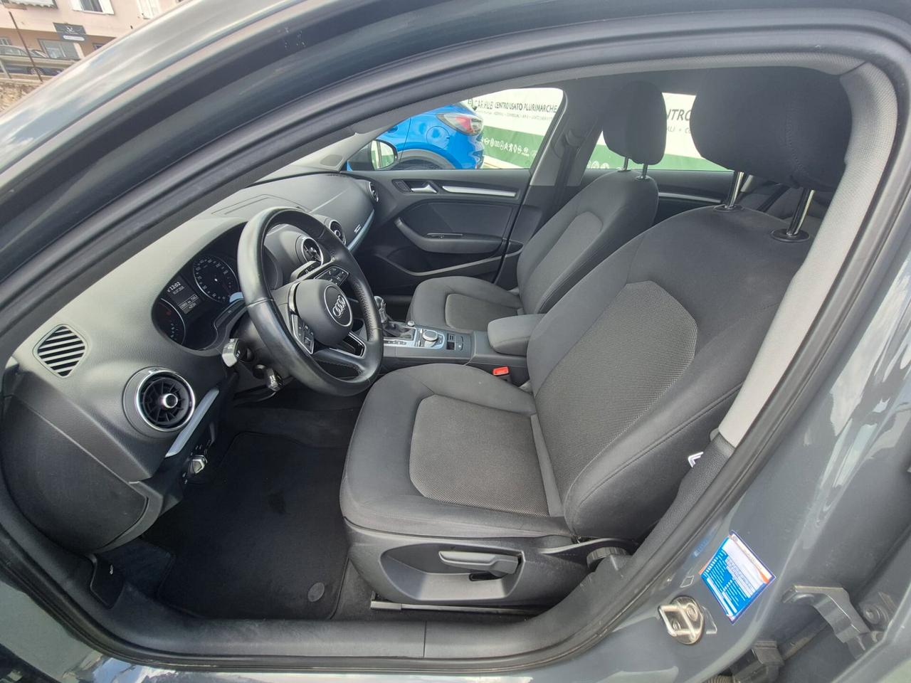 Audi A3 SPB 2.0 TDI 150cv S tronic Business