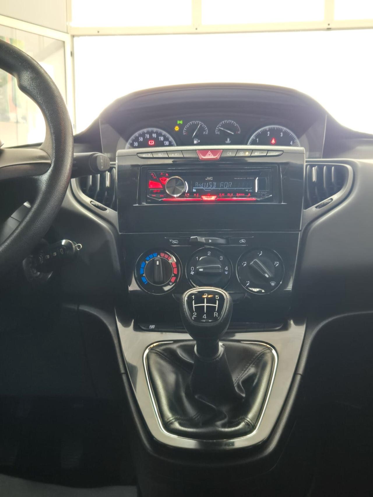 Lancia Ypsilon 1.3 MJT 16V 95 CV 5 porte S&S Gold