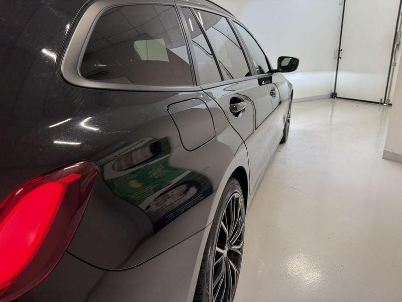 BMW Serie 3 318d Touring Business Advantage Steptronic