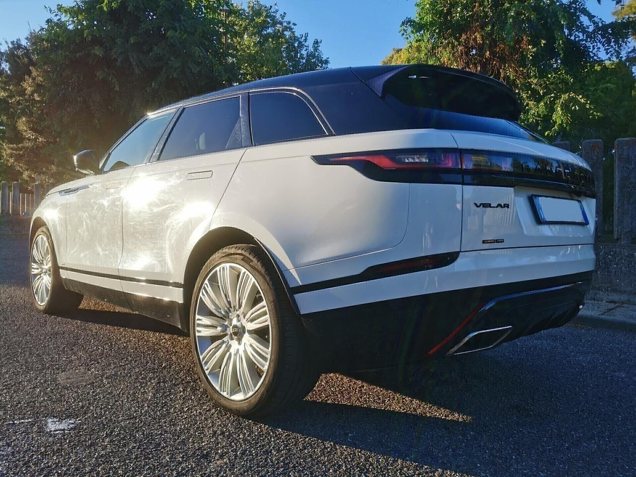 LAND ROVER RANGE ROVER VELAR 3.0 D R-DYNAMIC HSE