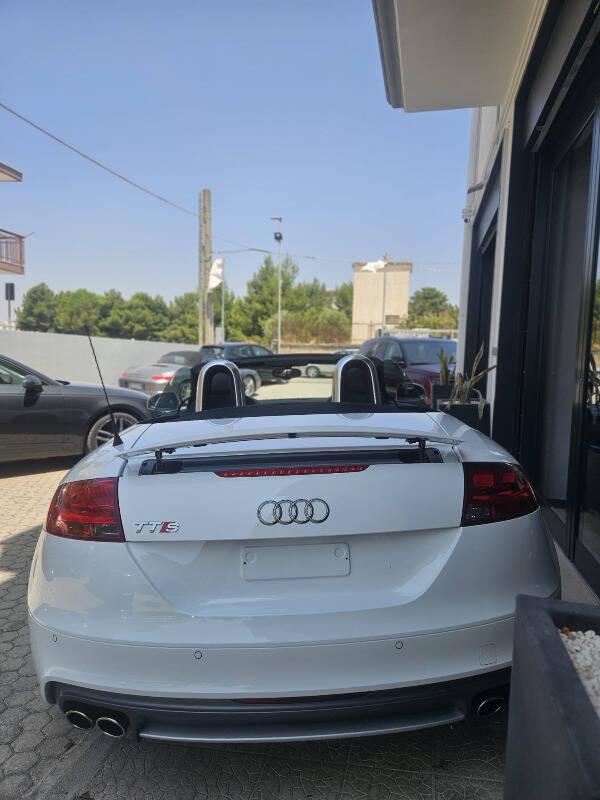 Audi TT RS TTS roadster 2.0 tfsi quattro 272cv s-tronic