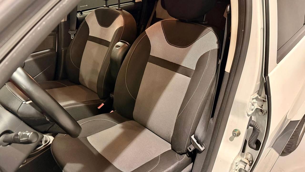 Dacia Duster 1.6 115CV Start&Stop 4x2 GPL Lauréate *PREZZO PROMO*