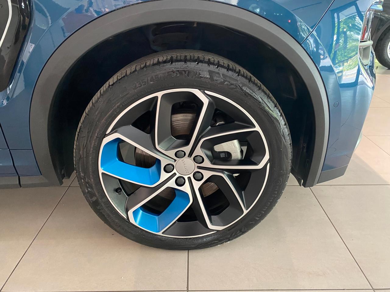 Lynk&co 01 PHEV