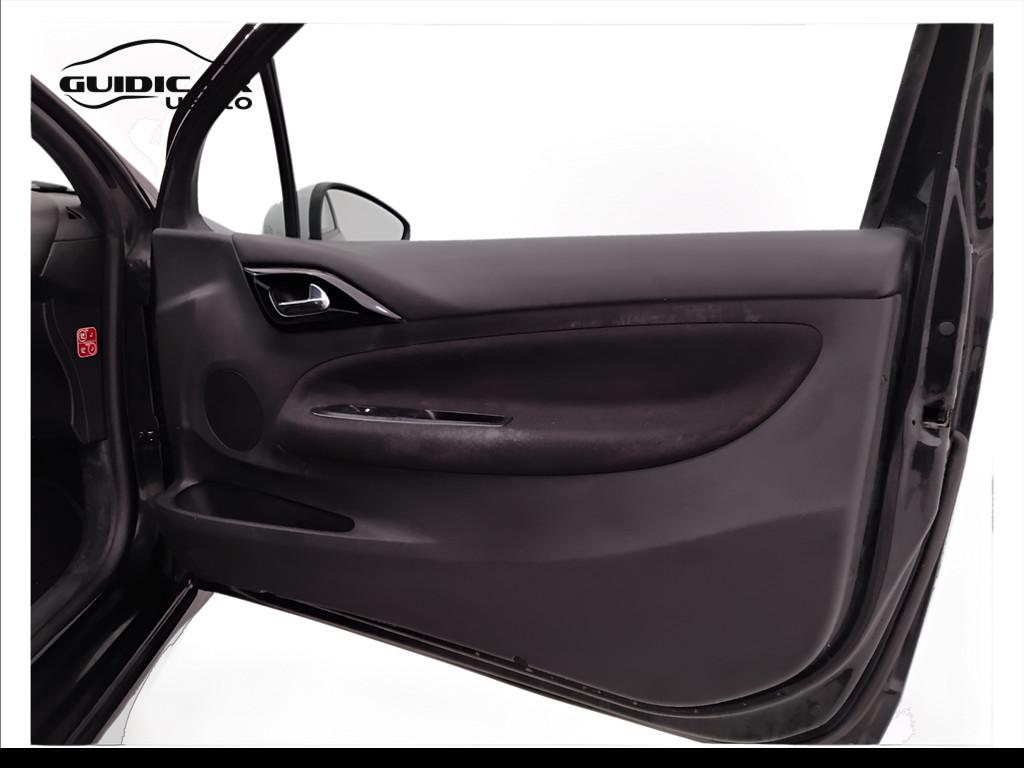 CITROEN DS3 - DS3 1.6 hdi So Chic 92cv