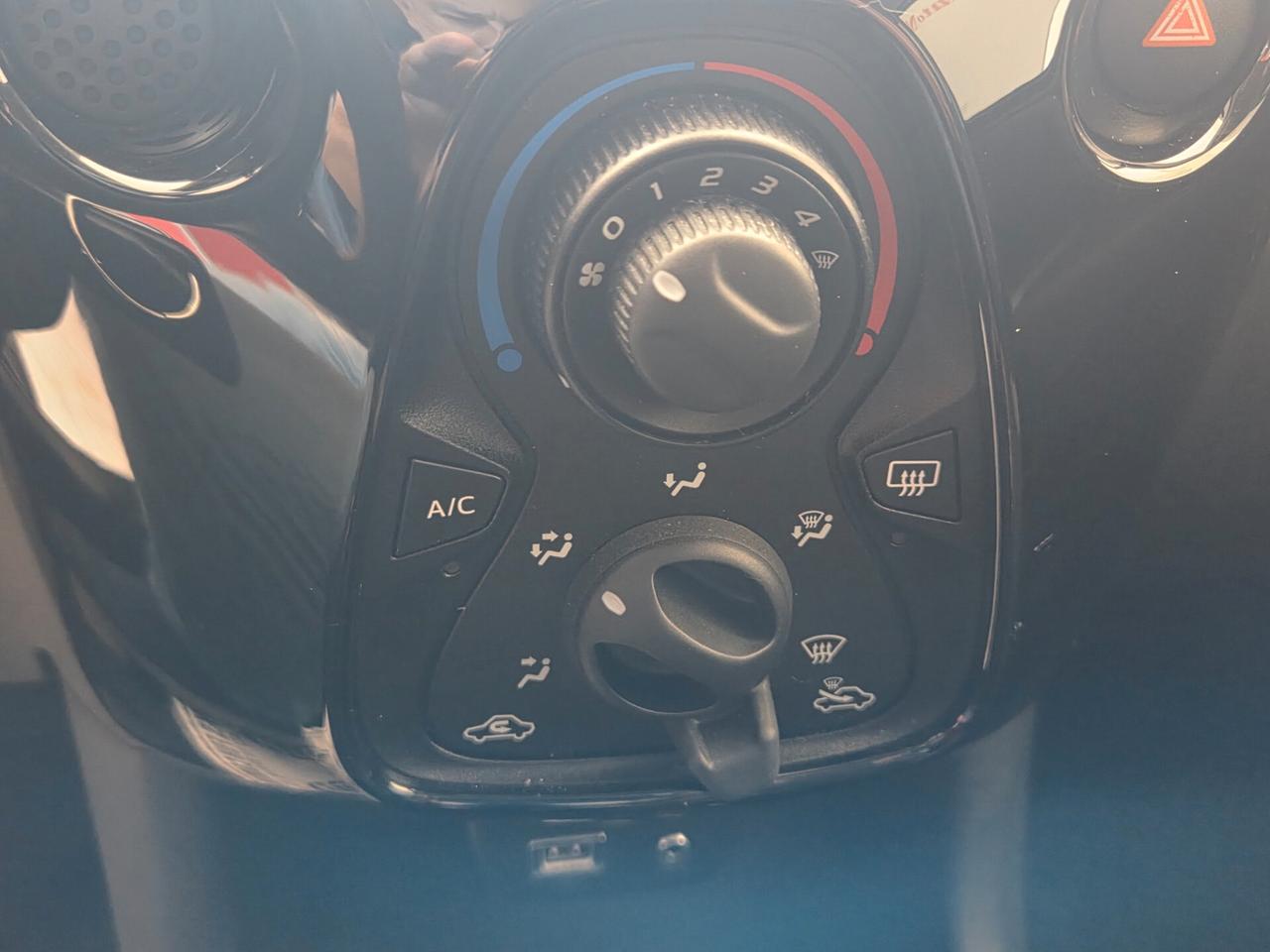 Citroen C1 VTi 68 5 porte Feel