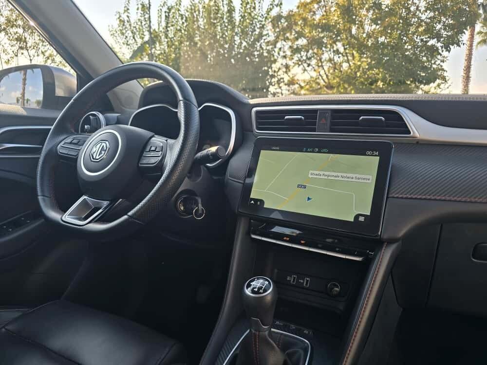 MG ZS 1.5VTI-TECH LUXURY