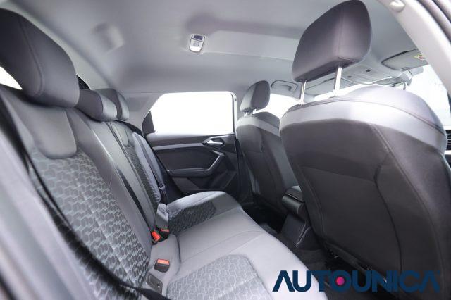 AUDI A1 SPB 30 TFSI S TRONIC S LINE EDITION FARI LED