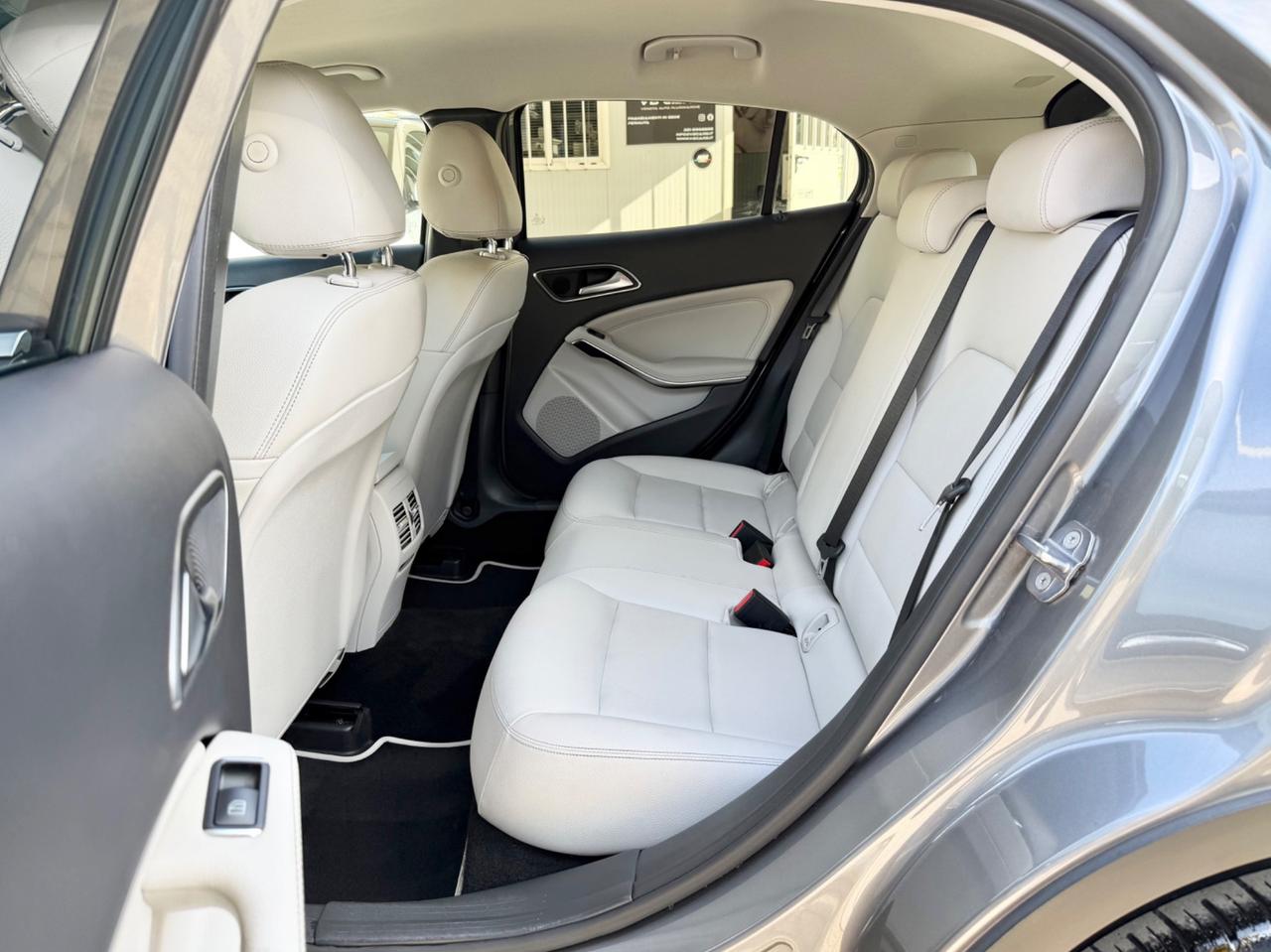 Mercedes GLA 200 d Sport - PREZZO PROMO