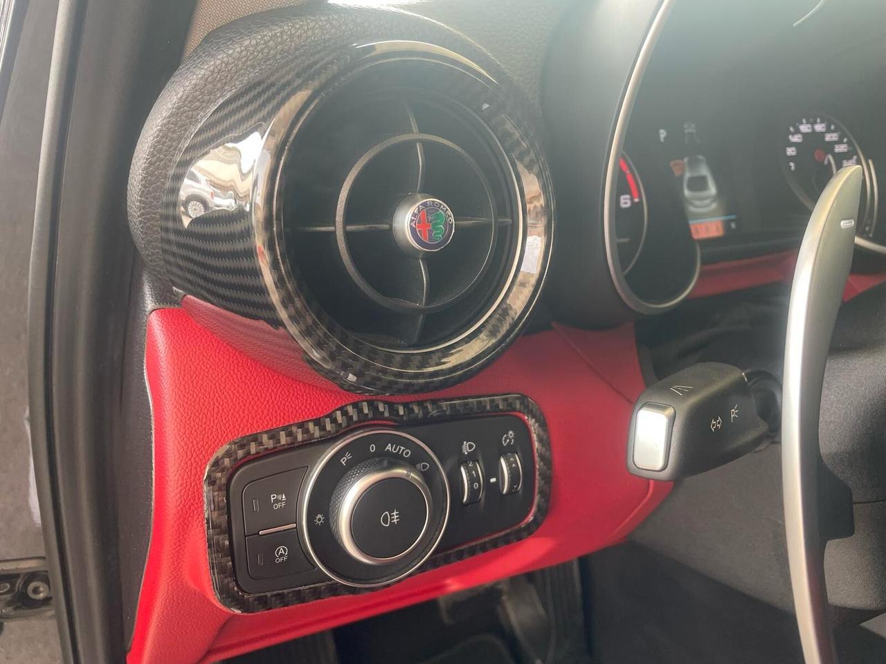 Alfa Romeo Giulia 2.2 Turbodiesel 150 CV
