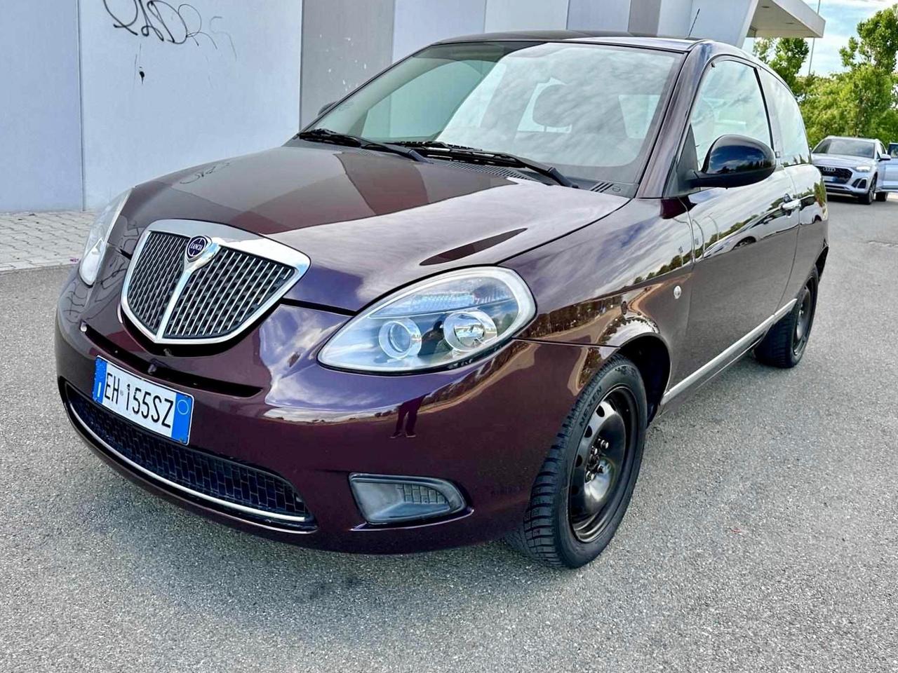 Lancia Ypsilon 1.2 69 CV Diva