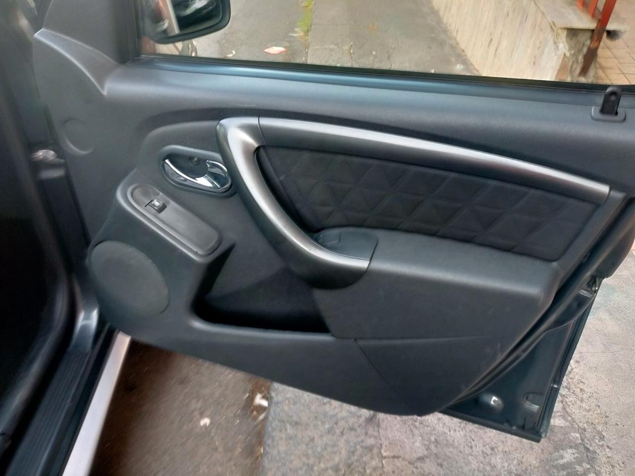 Dacia Duster 1.5 dCi 110CV 4x2 Lauréate