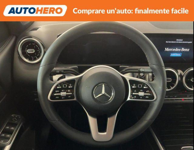 MERCEDES-BENZ GLB 200 d Automatic Sport