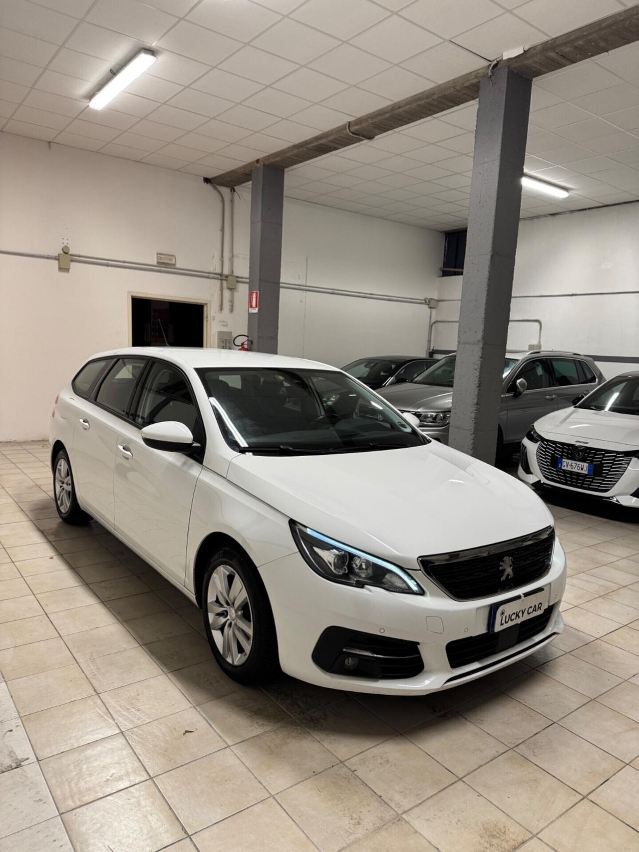 Peugeot 308 BlueHDi 130 S&S Active