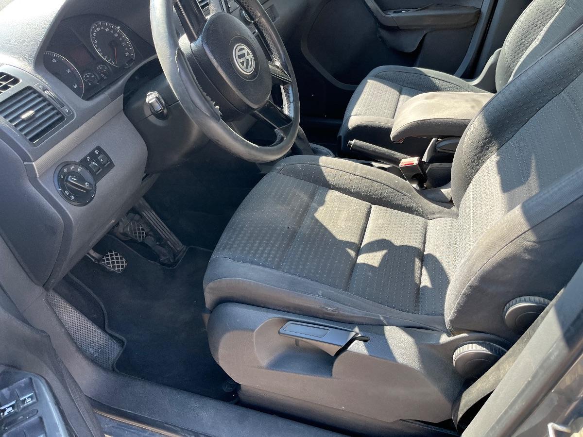 VOLKSWAGEN Touran TDI 101CV Trendline