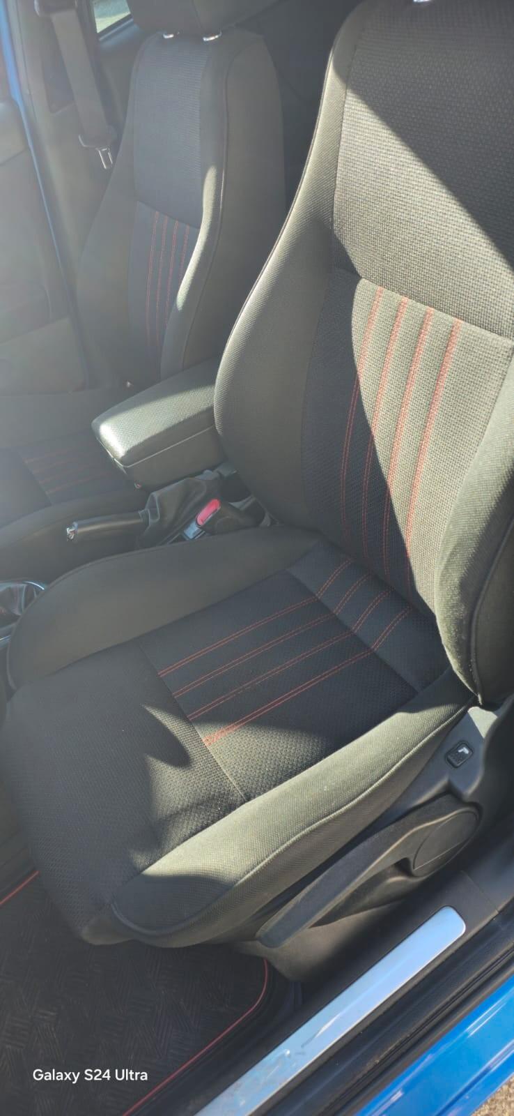 Alfa Romeo 147 1.9 JTDm (170) 5p. Ducati Corse