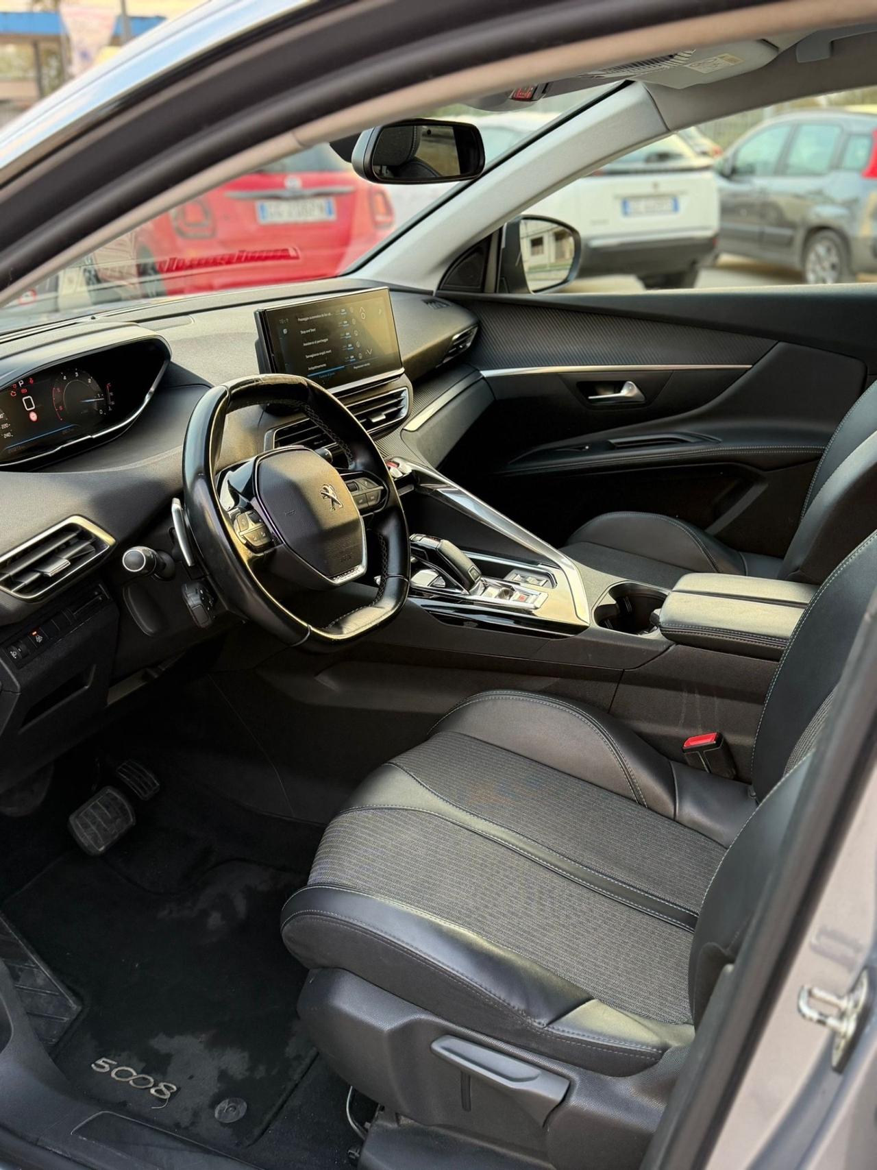 Peugeot 5008 BlueHDi 130 S&S Active