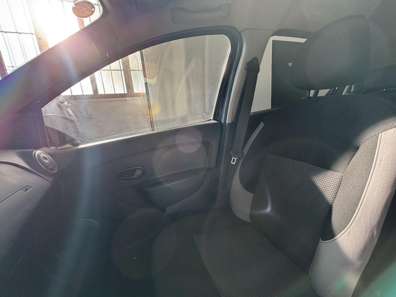 Dacia Sandero 1.5 dCi DIESEL EURO 6 - 8V 75CV Start&Stop Ambiance