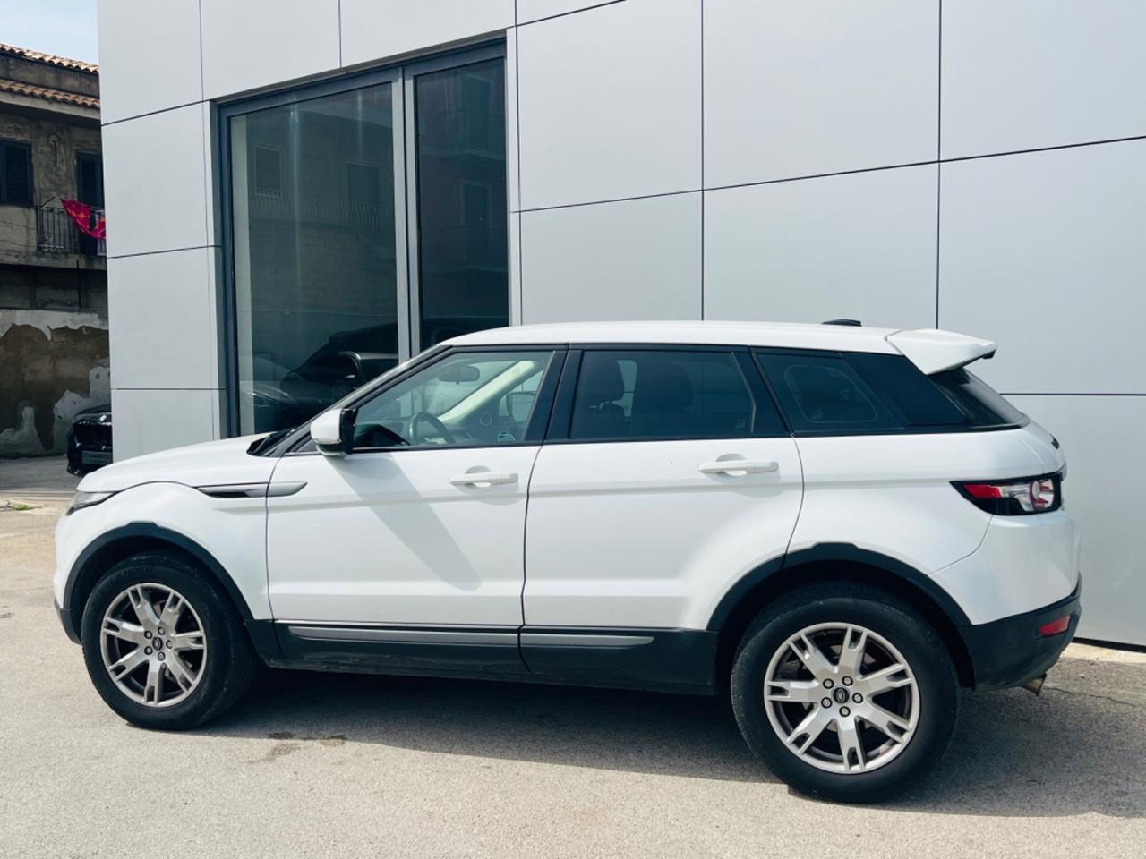 Range Rover Evoque 2.2 Pure 150cv