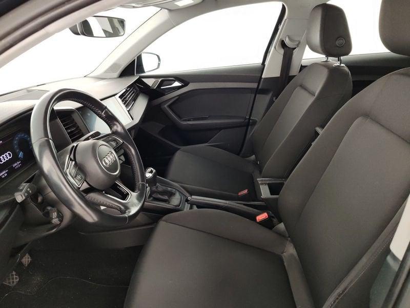 Audi A1 Sportback 25 TFSI S line edition