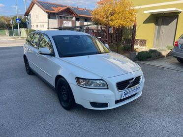 VOLVO V50 1.6 D cat Kinetic