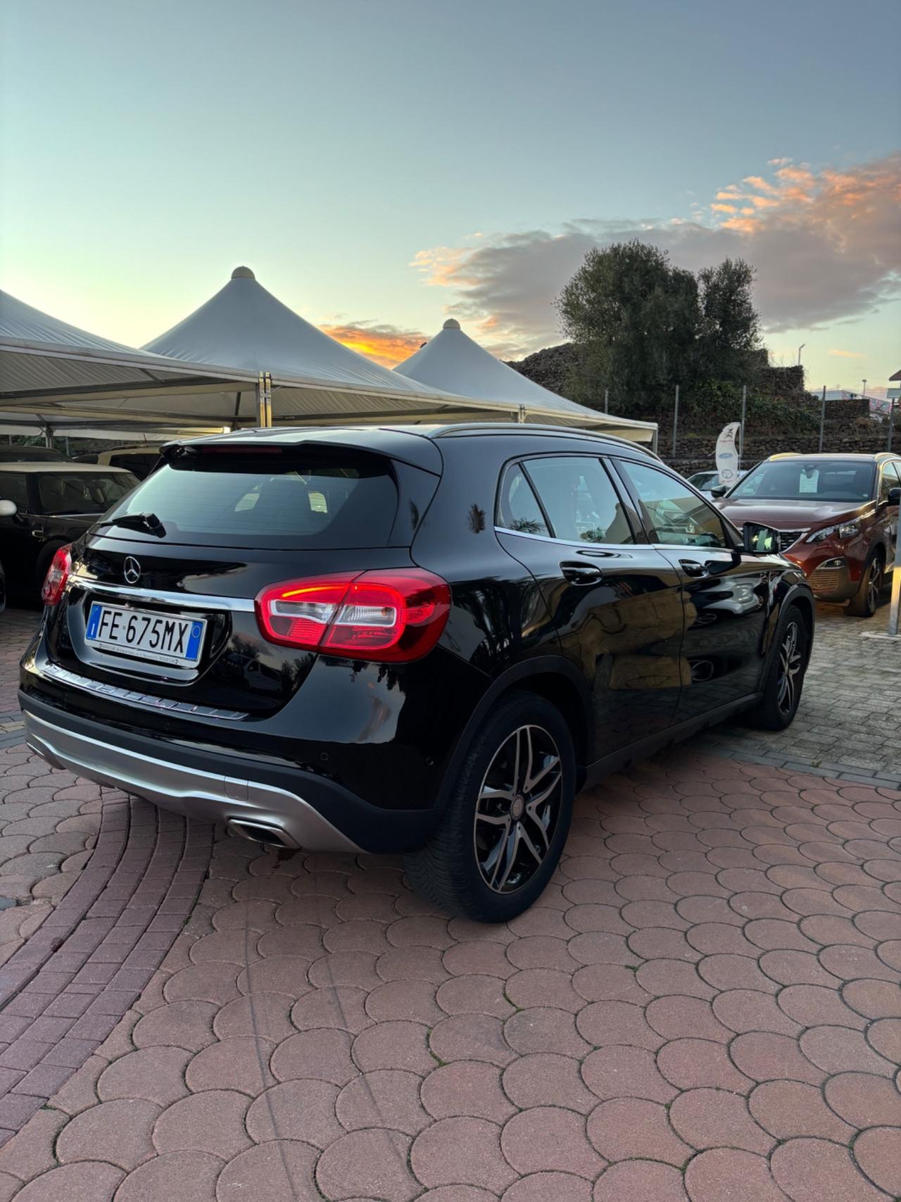 Mercedes-benz GLA 200 d Sport 2016