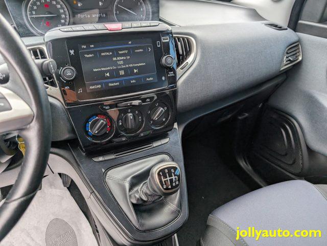 LANCIA Ypsilon 1.0 FireFly 5P S&S Hybrid Gold 5 posti - Ruotino