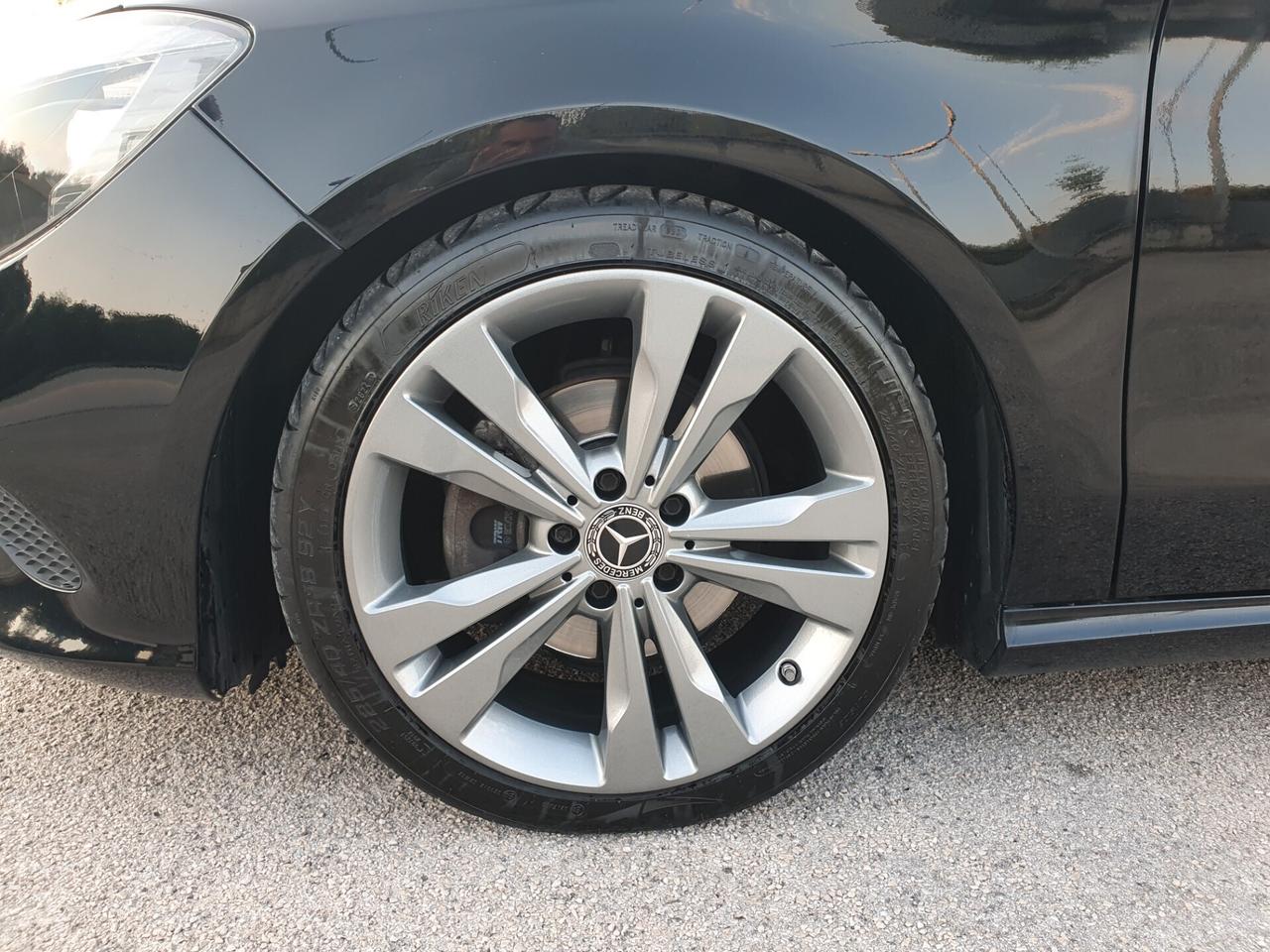 Mercedes-benz CLA 200 d Sport