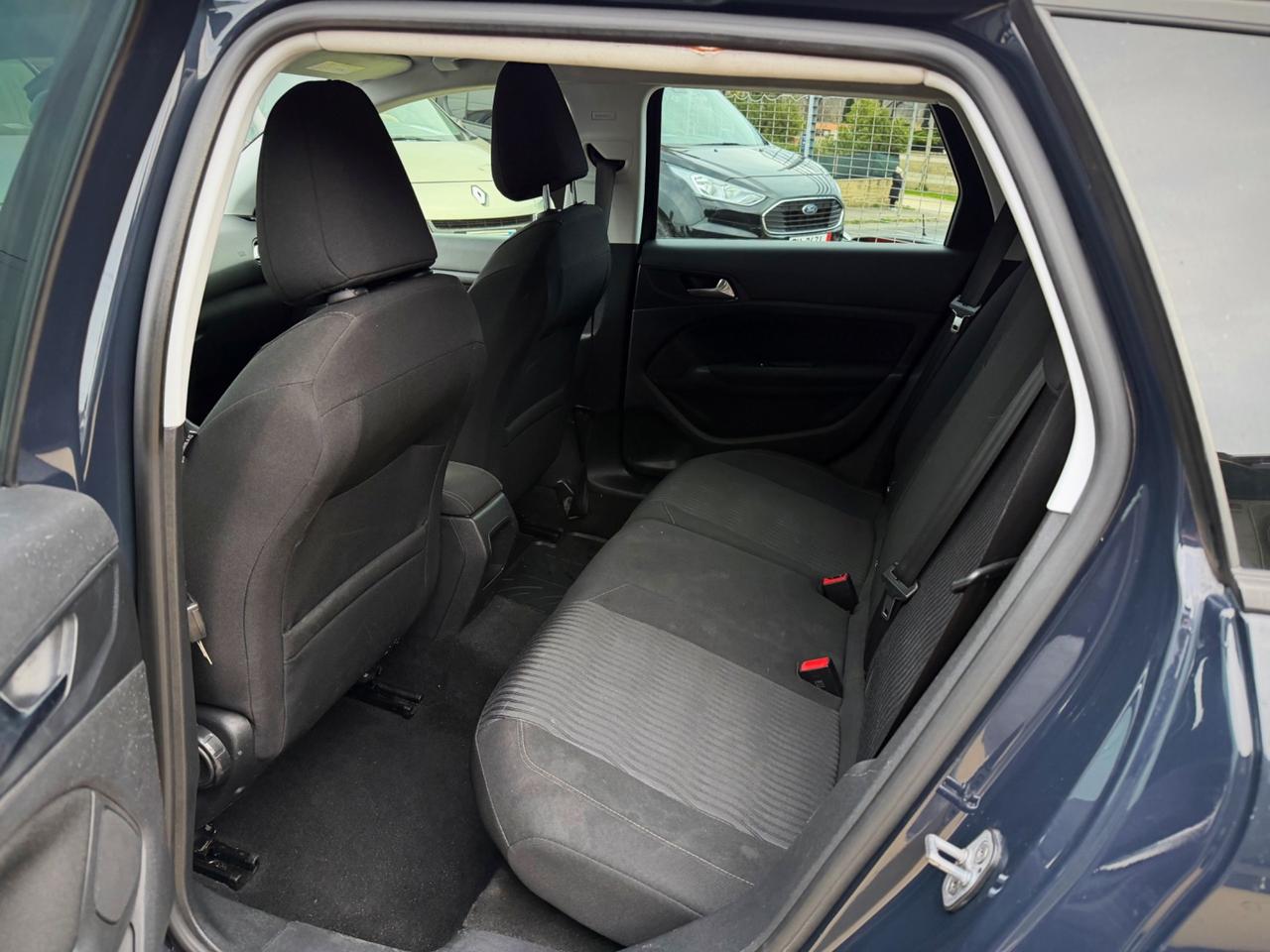 Peugeot 308 BlueHDi 120 S&S SW Business Garanzia 12 Mesi