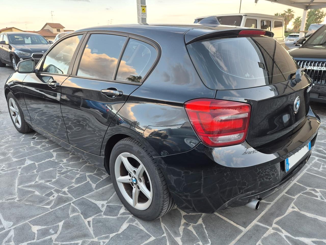Bmw 116 116d 5p. Efficient Dynamics Urban