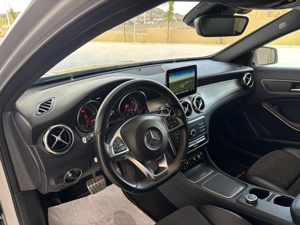 Mercedes-benz GLA 200 CDI Automatic 4Matic 140 Cv 'ì'ì'ì'