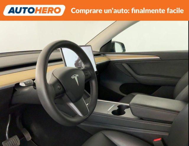 TESLA Model Y RWD Standard Range