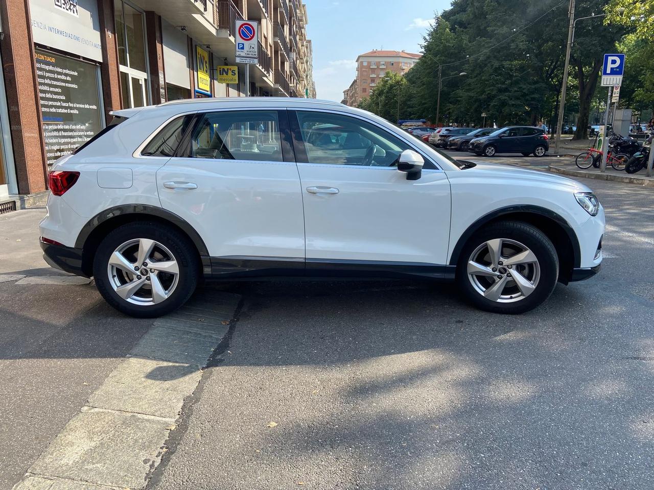 Audi Q3 Business Advanced 2.0 35 TDI #11442