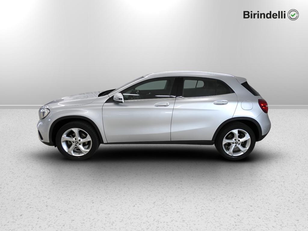 Mercedes-Benz GLA (X156) - GLA 200 d Automatic Sport