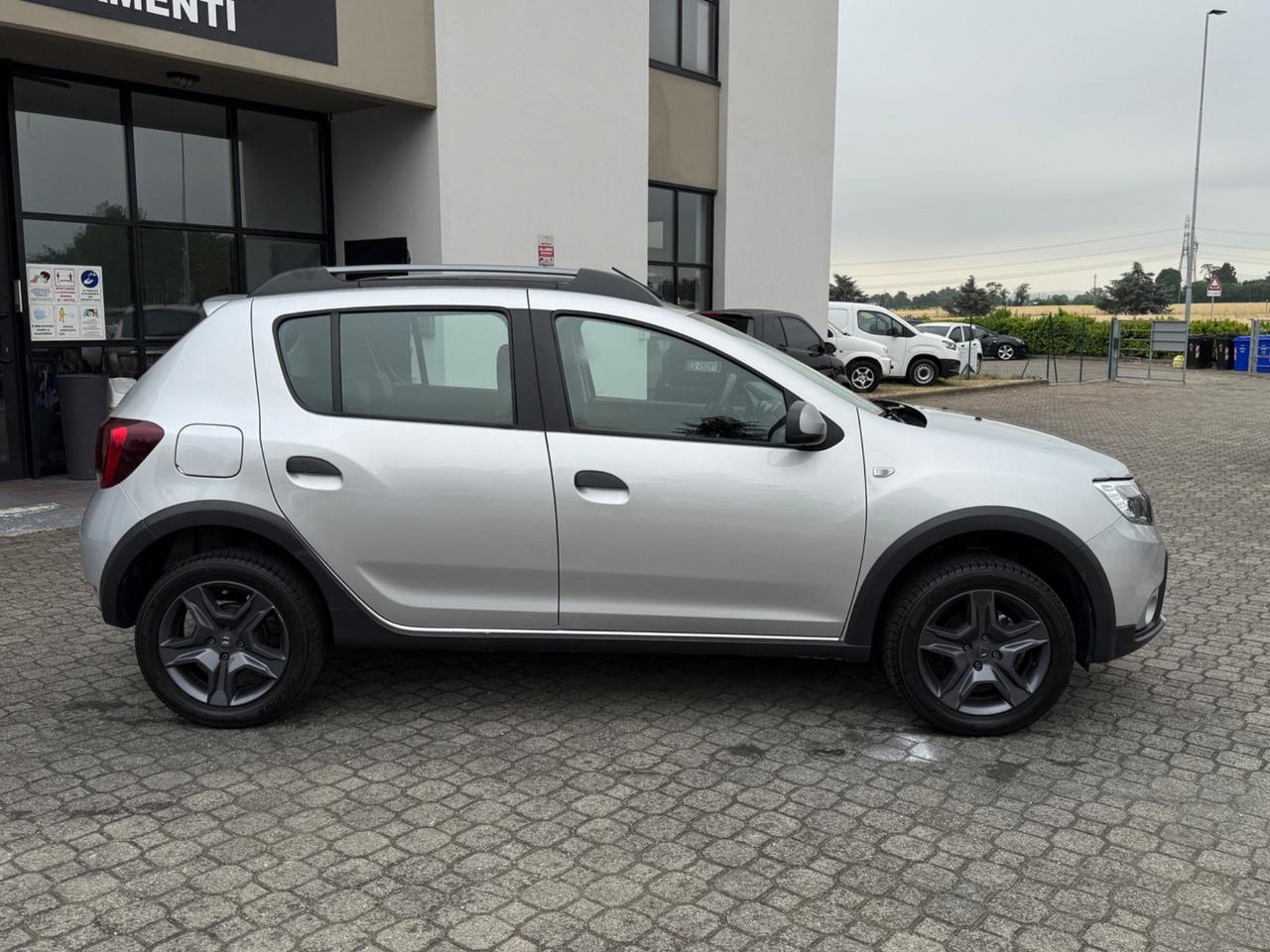 Dacia Sandero stepway 0.9 GPL |Serie Speciale Brave|UNIPRO
