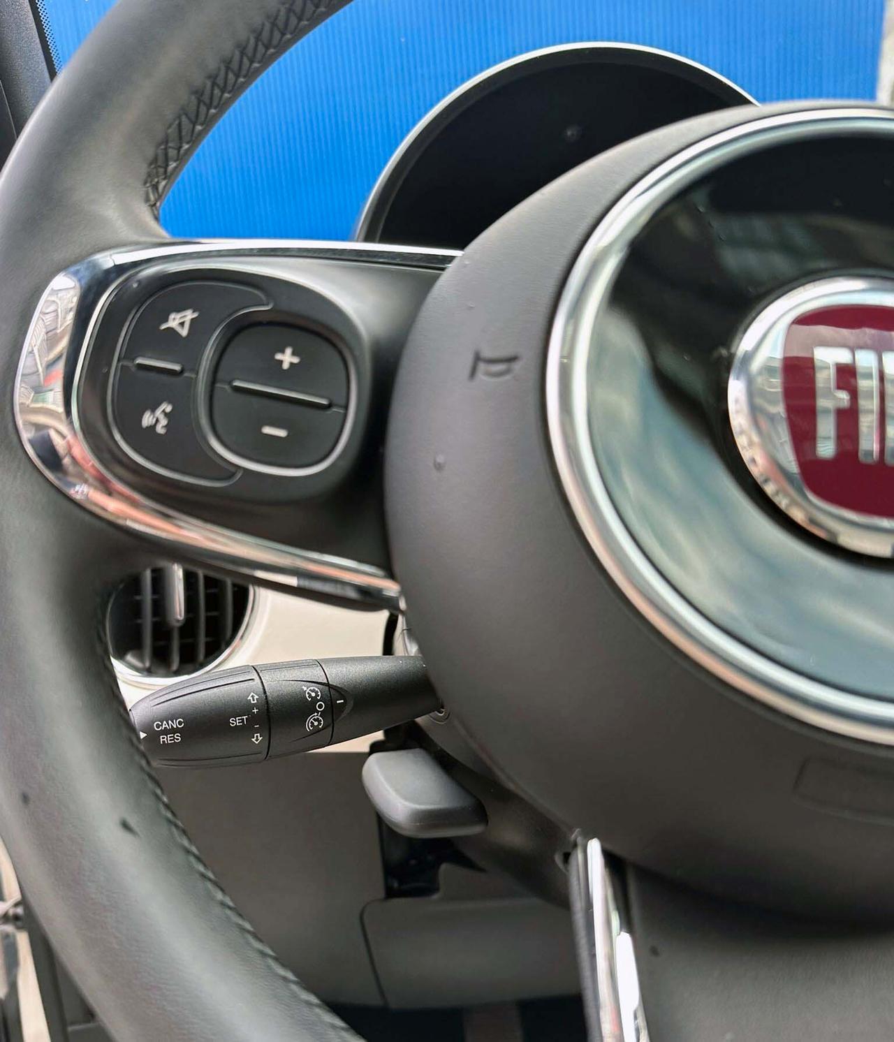 Fiat 500 1.0 Hybrid Dolcevita Interni Misto Pelle