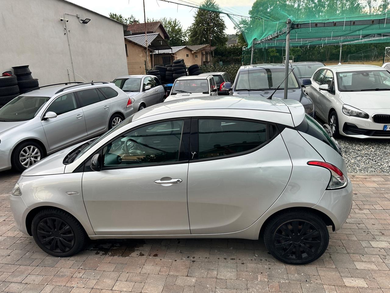 Lancia Ypsilon 1.3 MJT 95 CV MOTORE DA SISTEMARE