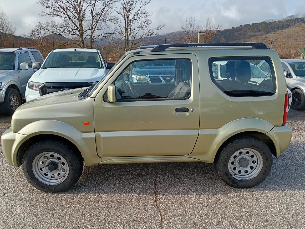Suzuki Jimny 1.3i 16V cat 4WD JLX