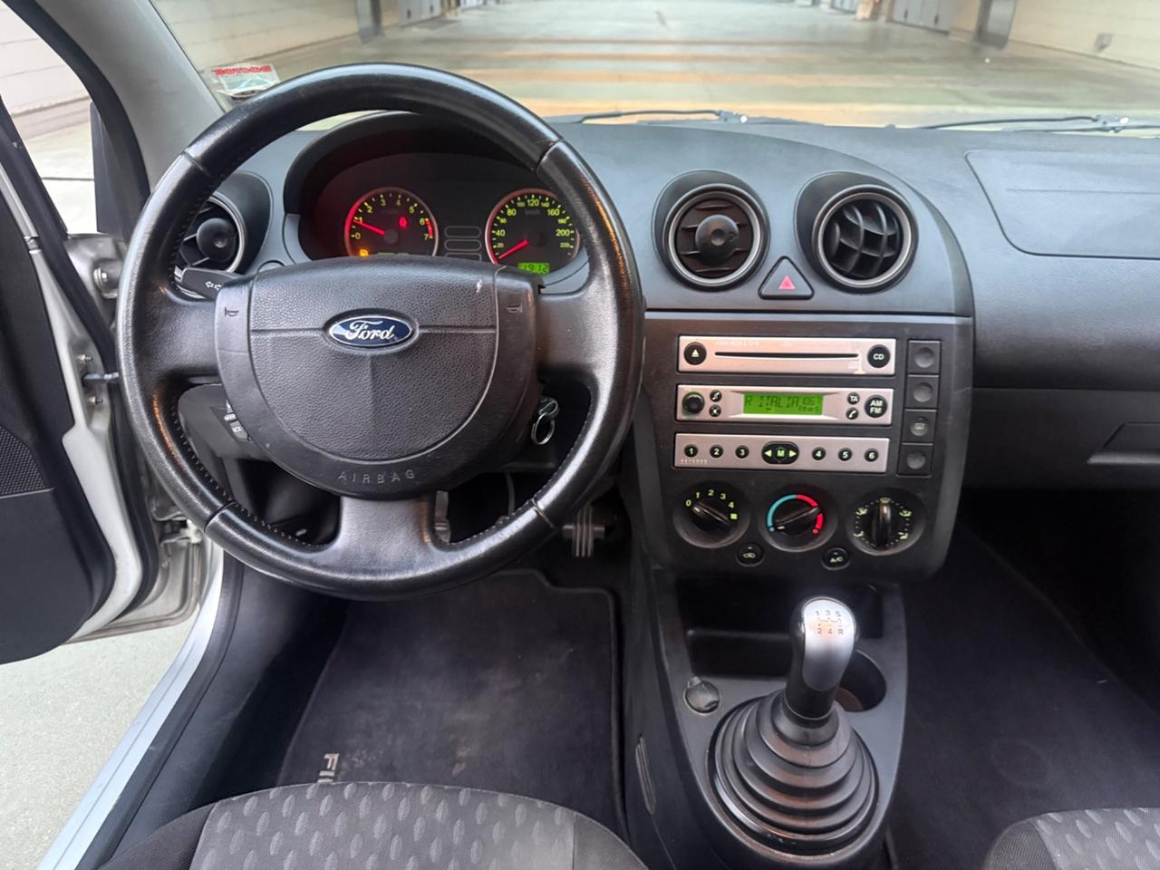 Ford Fiesta 1.2 16V 3p. Ghia
