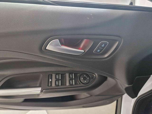 FORD Kuga 1.5 TDCI 120 CV 2WD Titanium