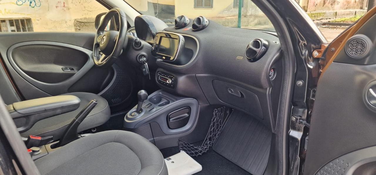Smart ForFour 90 0.9 Turbo twinamic Passion LED NAVI
