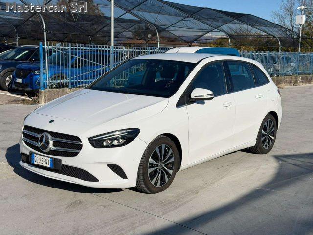MERCEDES-BENZ B 180 D 116cv Auto Business Extra - GG226WT