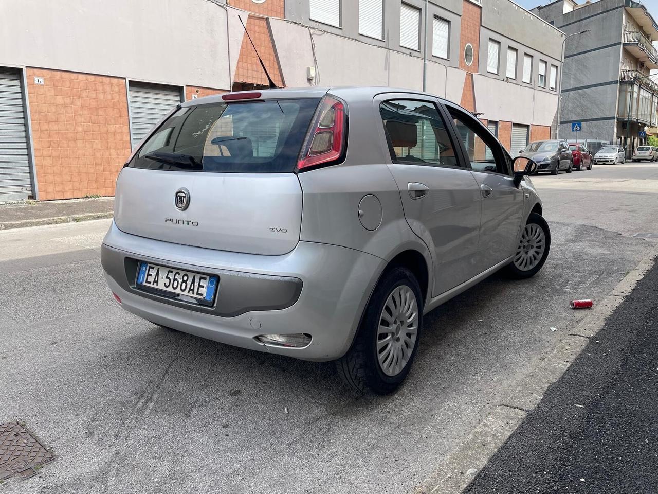 Fiat Punto Evo 1.4 benzina e gpl