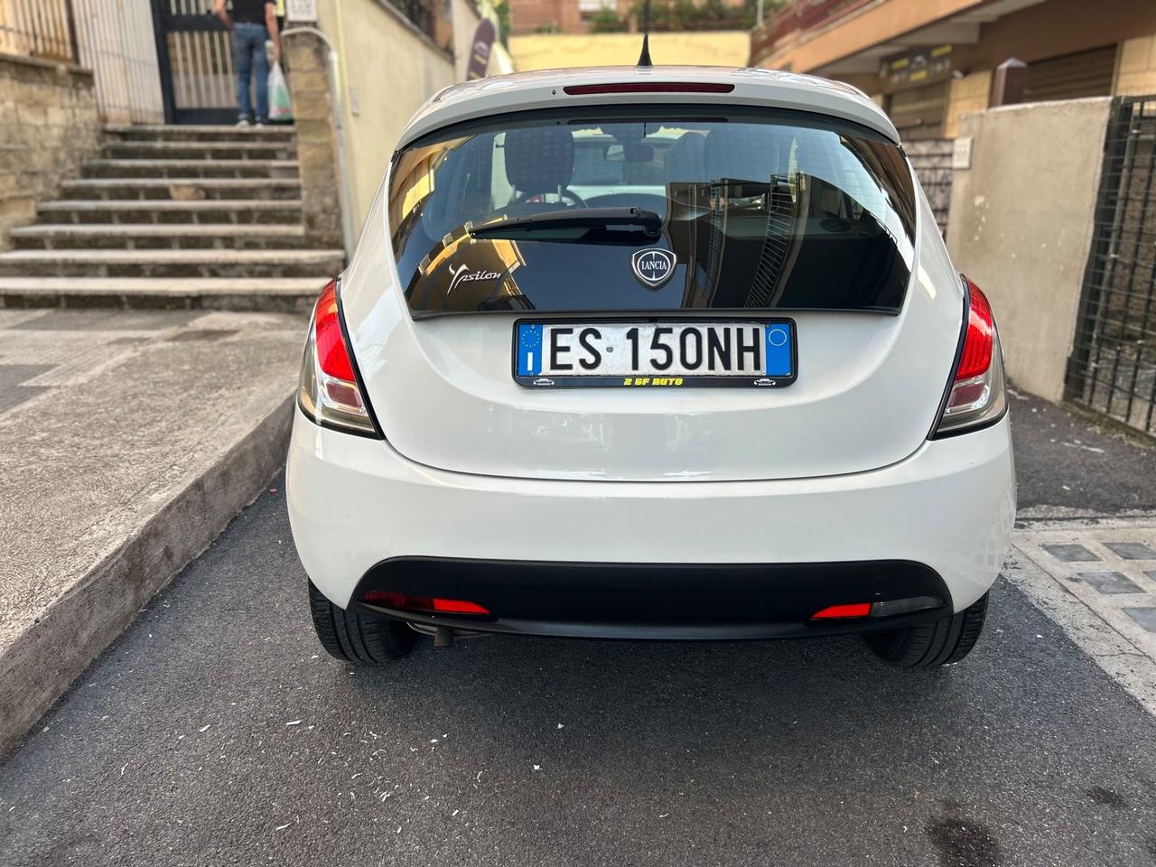 Lancia Ypsilon 1.2 69 CV 5 porte S&S Platinum