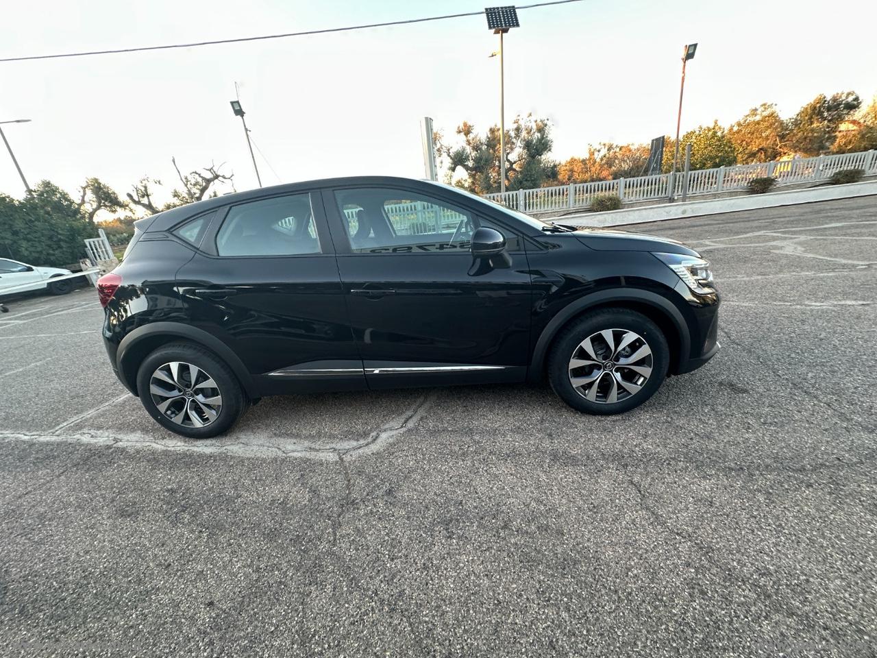 RENAULT Captur Blue dCi 8V 115 CV EDC Business